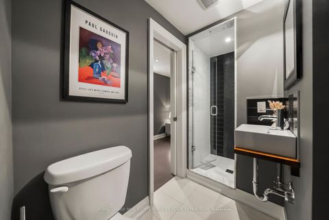 Photo 34 at 844 Duplex Avenue, Lawrence Park South, Toronto