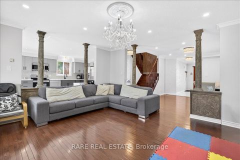 Photo 6 at 7 Michelle Drive, Painswick South, Barrie