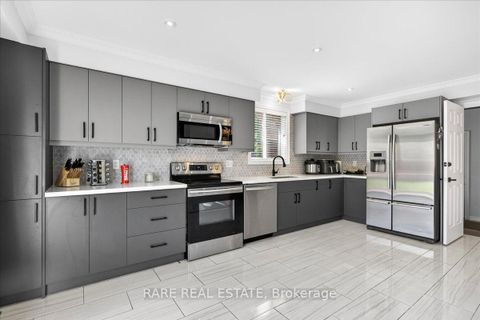 Photo 11 at 7 Michelle Drive, Painswick South, Barrie