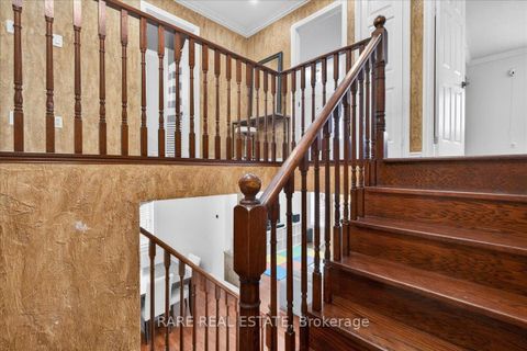 Photo 13 at 7 Michelle Drive, Painswick South, Barrie