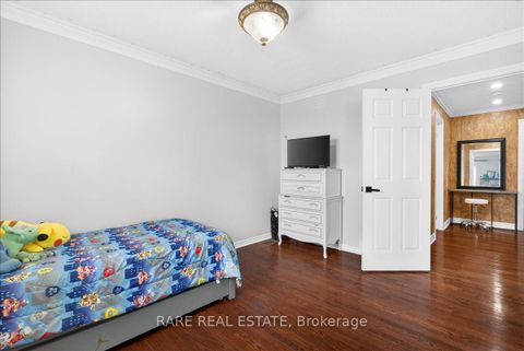 Photo 15 at 7 Michelle Drive, Painswick South, Barrie