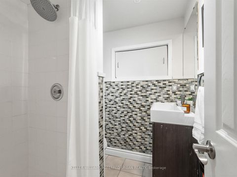 Photo 30 at 16 Guillet Street, Parkview, Toronto