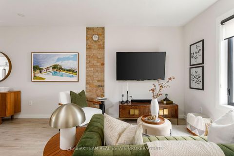 Photo 7 at 497 Keele Street, Junction Area, Toronto