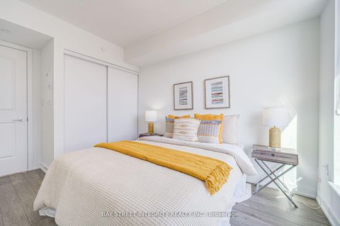 Photo 16 at 205 - 556 Marlee Avenue, Glen Park, Toronto