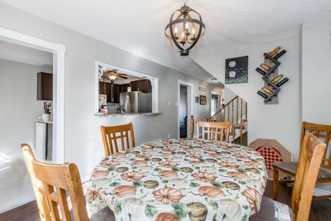 Photo 5 at 99 CARDINAL Street, Cundles East, Barrie