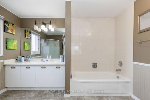 Photo 16 at 99 CARDINAL Street, Cundles East, Barrie