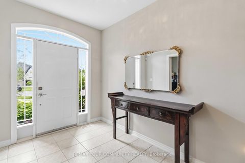 Photo 5 at 40 Hunterwood Chase, Rural Vaughan, Vaughan