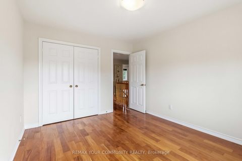 Photo 15 at 40 Hunterwood Chase, Rural Vaughan, Vaughan