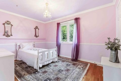 Photo 16 at 40 Hunterwood Chase, Rural Vaughan, Vaughan