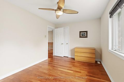 Photo 20 at 40 Hunterwood Chase, Rural Vaughan, Vaughan
