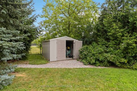 Photo 33 at 40 Hunterwood Chase, Rural Vaughan, Vaughan