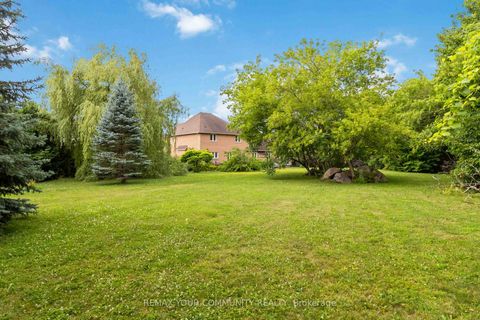 Photo 34 at 40 Hunterwood Chase, Rural Vaughan, Vaughan