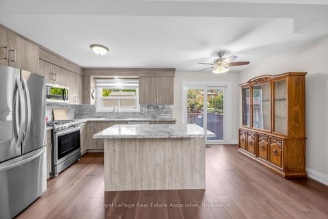 Photo 9 at 256 John Street, Weston, Toronto