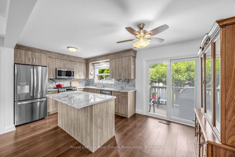 Photo 10 at 256 John Street, Weston, Toronto