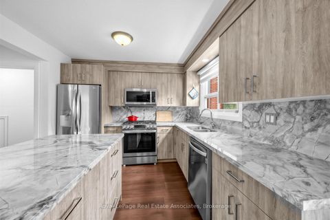Photo 11 at 256 John Street, Weston, Toronto
