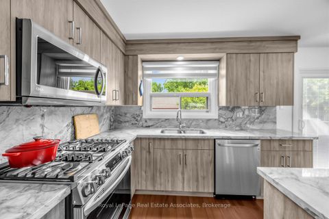 Photo 12 at 256 John Street, Weston, Toronto