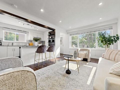 Photo 10 at 16 Dunboyne Court, Branson, Toronto