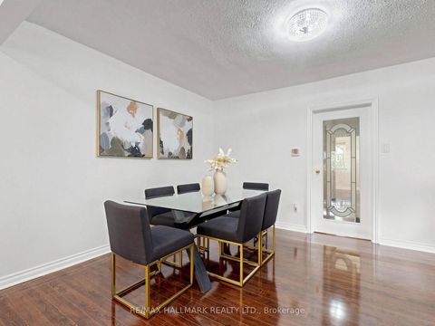 Photo 22 at 16 Dunboyne Court, Branson, Toronto