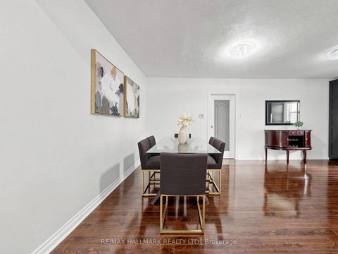 Photo 25 at 16 Dunboyne Court, Branson, Toronto