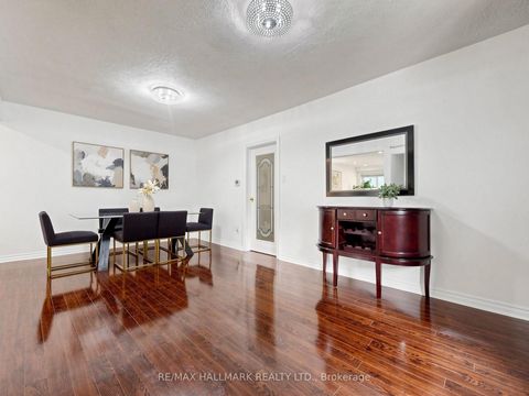 Photo 29 at 16 Dunboyne Court, Branson, Toronto