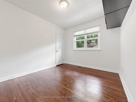 Photo 36 at 16 Dunboyne Court, Branson, Toronto