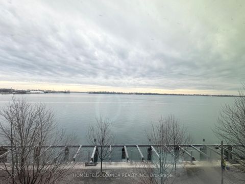 Photo 8 at 324 - 55 Merchants' Wharf Street, Waterfront Communities C8, Toronto