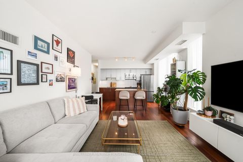 Photo 2 at 704 - 83 Redpath Avenue, Mount Pleasant West, Toronto