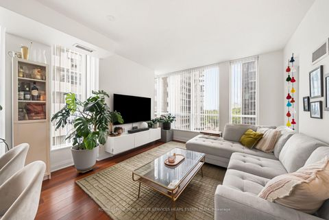 Photo 4 at 704 - 83 Redpath Avenue, Mount Pleasant West, Toronto