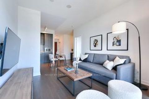 Photo 15 at N817 - 120 Bayview Avenue, Waterfront Communities C8, Toronto