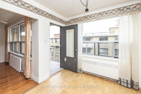 Photo 8 at 716 - 660 Eglinton Avenue W, Forest Hill North, Toronto