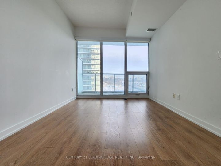 Photo 16 at 709 - 115 Mcmahon Drive, Bayview Village, Toronto