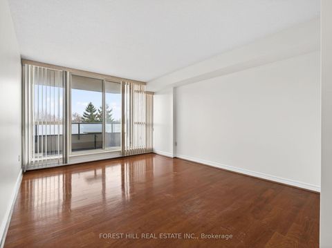 Photo 15 at 203 - 343 Clark Avenue W, Yorkhill, Vaughan