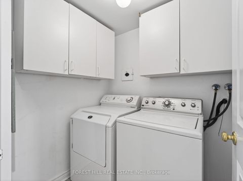 Photo 26 at 203 - 343 Clark Avenue W, Yorkhill, Vaughan