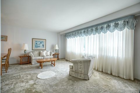 Photo 7 at 24 - 94 George Henry Boulevard, Henry Farm, Toronto