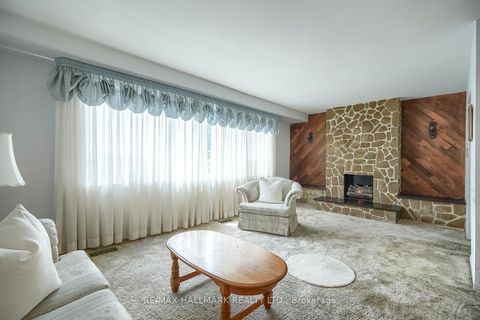 Photo 11 at 24 - 94 George Henry Boulevard, Henry Farm, Toronto