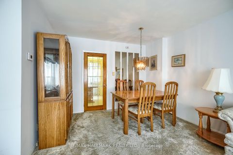 Photo 13 at 24 - 94 George Henry Boulevard, Henry Farm, Toronto