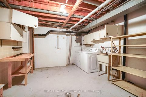 Photo 36 at 24 - 94 George Henry Boulevard, Henry Farm, Toronto