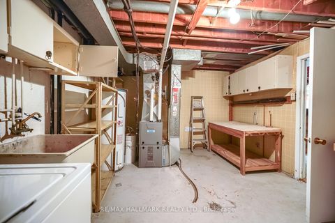 Photo 37 at 24 - 94 George Henry Boulevard, Henry Farm, Toronto