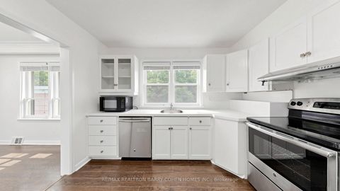 Photo 14 at 3 Greengate Road, Don Mills, Toronto