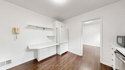 Photo 16 at 3 Greengate Road, Don Mills, Toronto