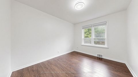 Photo 20 at 3 Greengate Road, Don Mills, Toronto