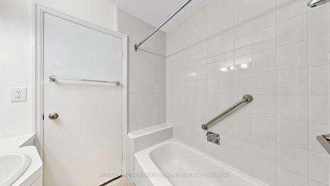 Photo 29 at 3 Greengate Road, Don Mills, Toronto