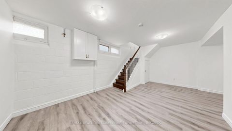 Photo 32 at 3 Greengate Road, Don Mills, Toronto