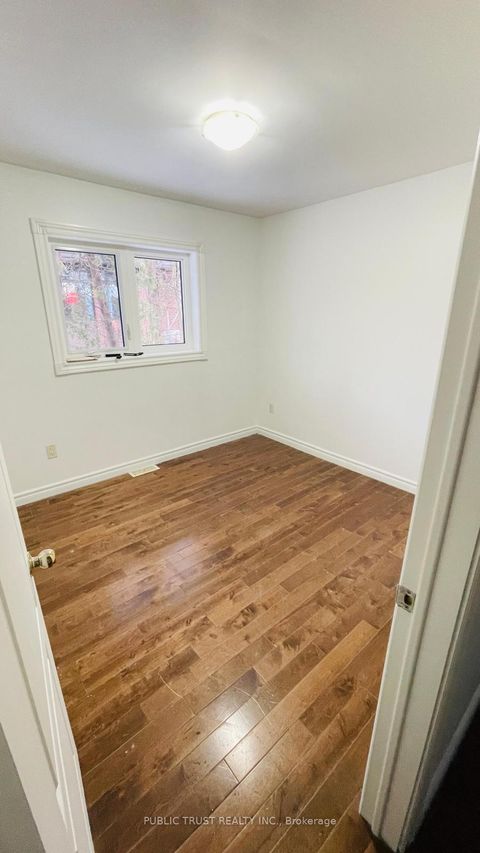 Photo 5 at 3818 Lawrence Avenue E, Woburn, Toronto