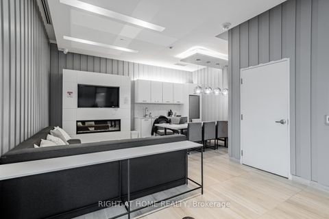 Photo 9 at 211 - 1630 Queen Street E, The Beaches, Toronto