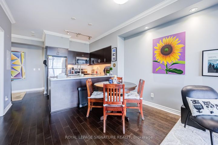 Photo 15 at 1312 - 2885 Bayview Avenue, Bayview Village, Toronto
