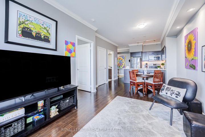Photo 20 at 1312 - 2885 Bayview Avenue, Bayview Village, Toronto