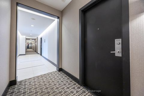 Photo 5 at 1312 - 2885 Bayview Avenue, Bayview Village, Toronto