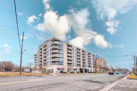 Photo 3 at 204 - 872 Sheppard Avenue W, Bathurst Manor, Toronto
