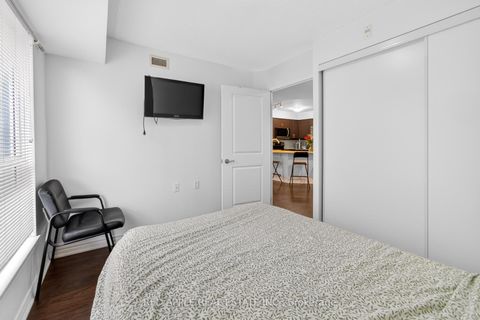 Photo 26 at 204 - 872 Sheppard Avenue W, Bathurst Manor, Toronto